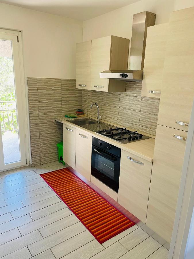 דירות פונדי La Casa Di Nonna Attilia מראה חיצוני תמונה