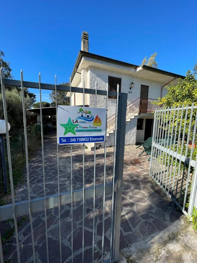 דירות פונדי La Casa Di Nonna Attilia מראה חיצוני תמונה